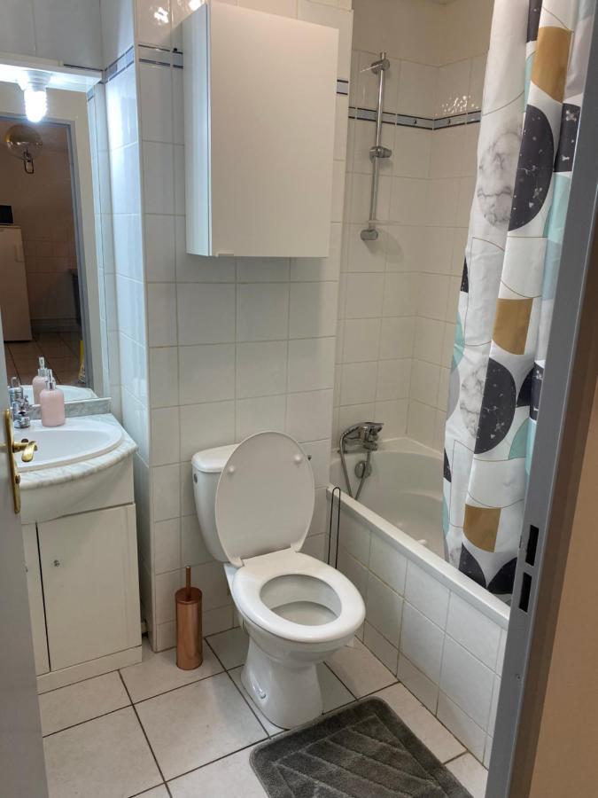 Appartement Lumineux Avec Place De Parking Privative Béziers Exterior foto